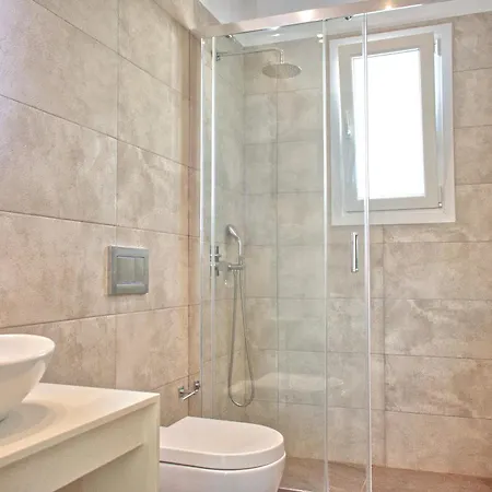 Apartmán Close To The Beach Luxurious 2 Bedroom With Balcony - Esencia Naxian Naxos City